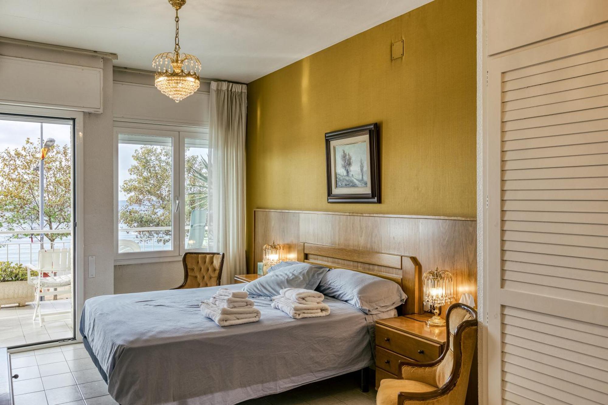 Apartmán Carrer Del Mar Palamós Exteriér fotografie