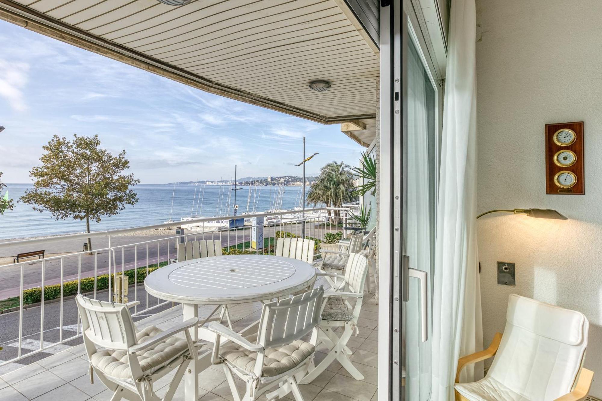 Apartmán Carrer Del Mar Palamós Exteriér fotografie